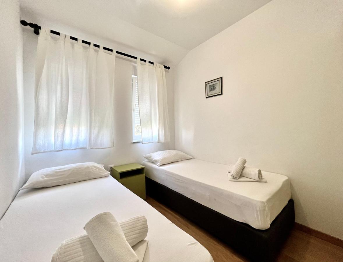 B88 Apartments - Vila Palma Свети-Филип-и-Яков Экстерьер фото