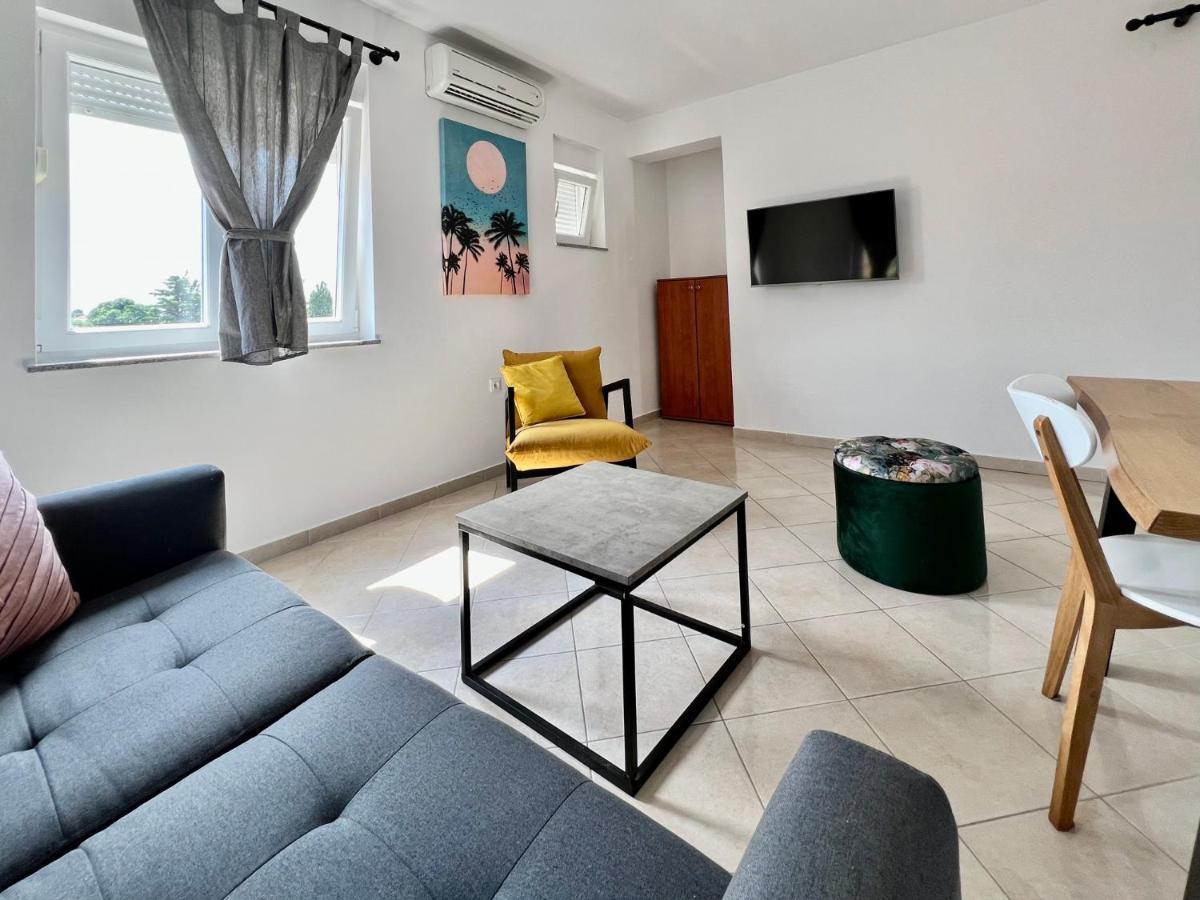 B88 Apartments - Vila Palma Свети-Филип-и-Яков Экстерьер фото