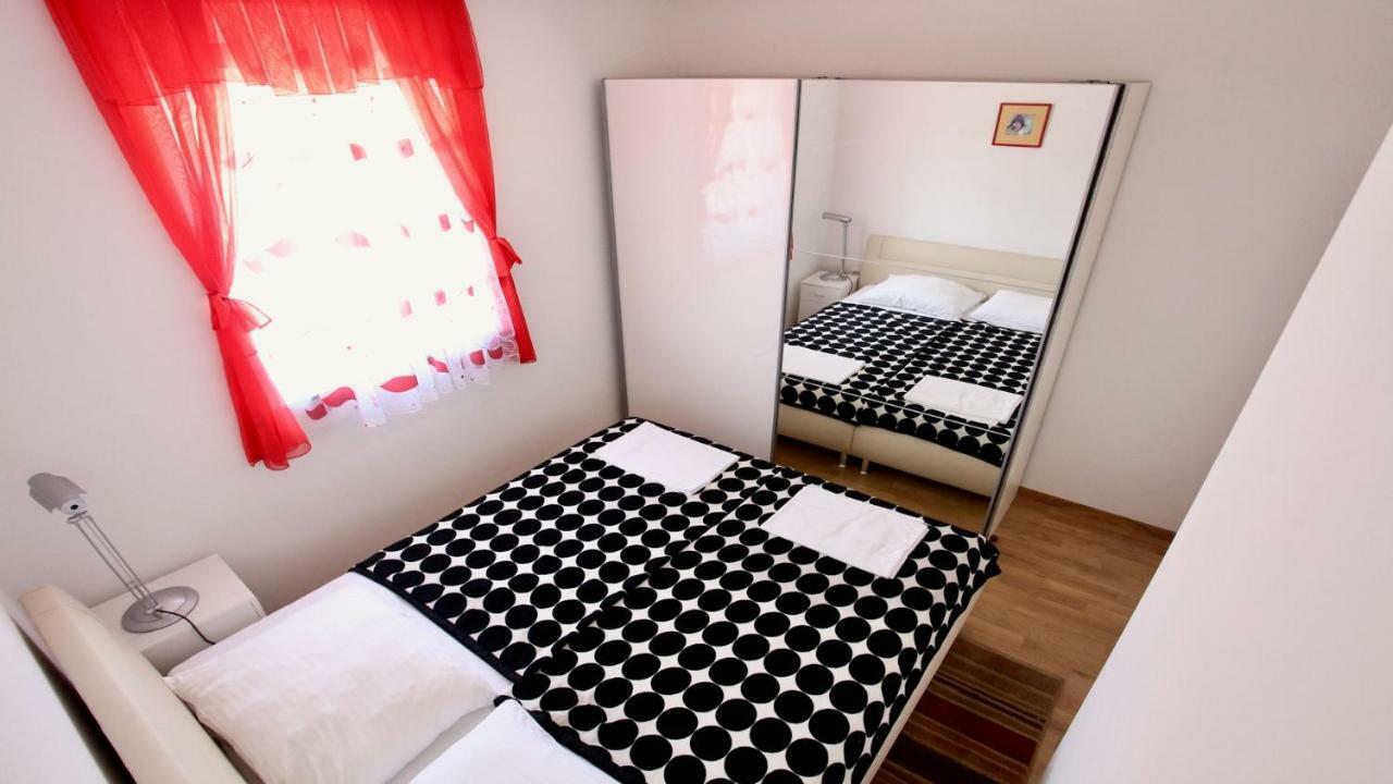 B88 Apartments - Vila Palma Свети-Филип-и-Яков Экстерьер фото