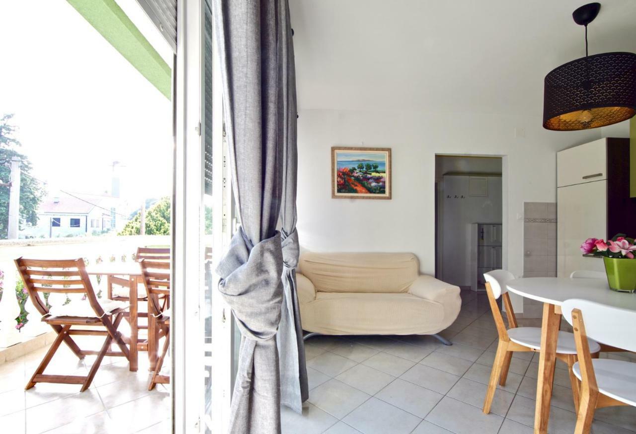 B88 Apartments - Vila Palma Свети-Филип-и-Яков Экстерьер фото