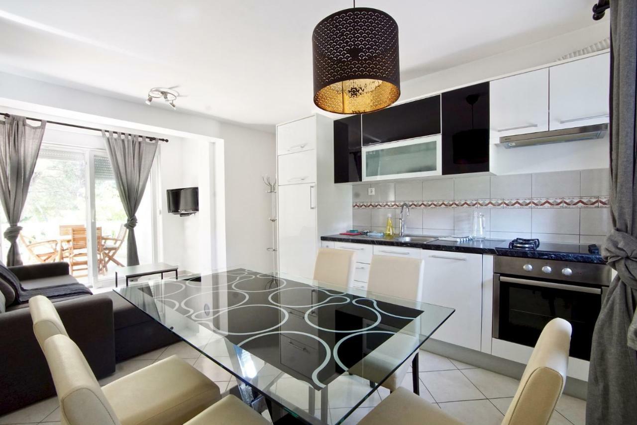 B88 Apartments - Vila Palma Свети-Филип-и-Яков Экстерьер фото